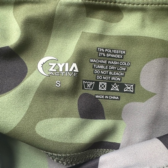ZYIA Green and Black Camouflage Leggings Athletic Stretch - Picture 3 of 3